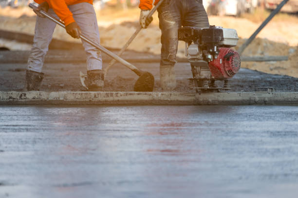 Best Commercial Concrete Services in Country Clu, CA